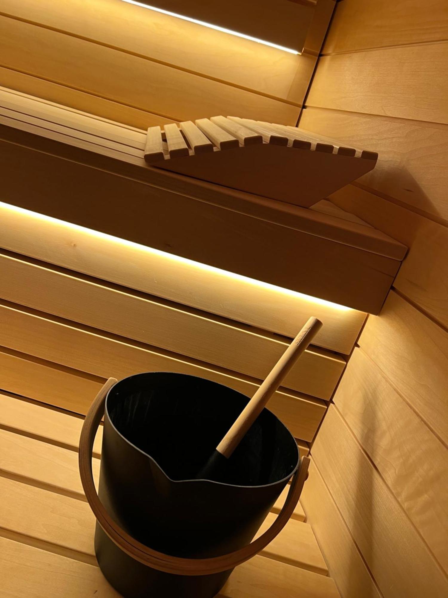 Schoenes Ferienhaus Mit Sauna Am Harkebruegger See In Der Naehe Von Oldenburg Barssel  Екстер'єр фото